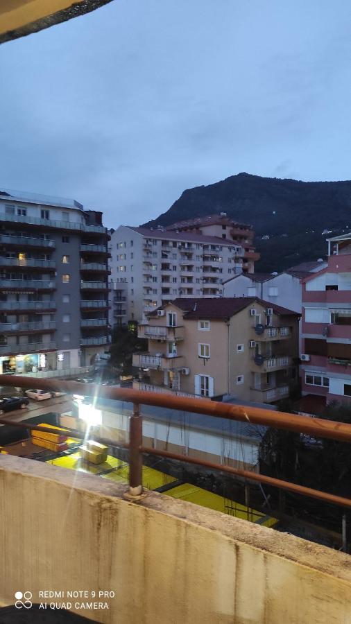 Haustor * Budva